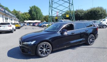 VOLVO V60 MOMENTUM 2.0 B4 HYBRID 190 CV